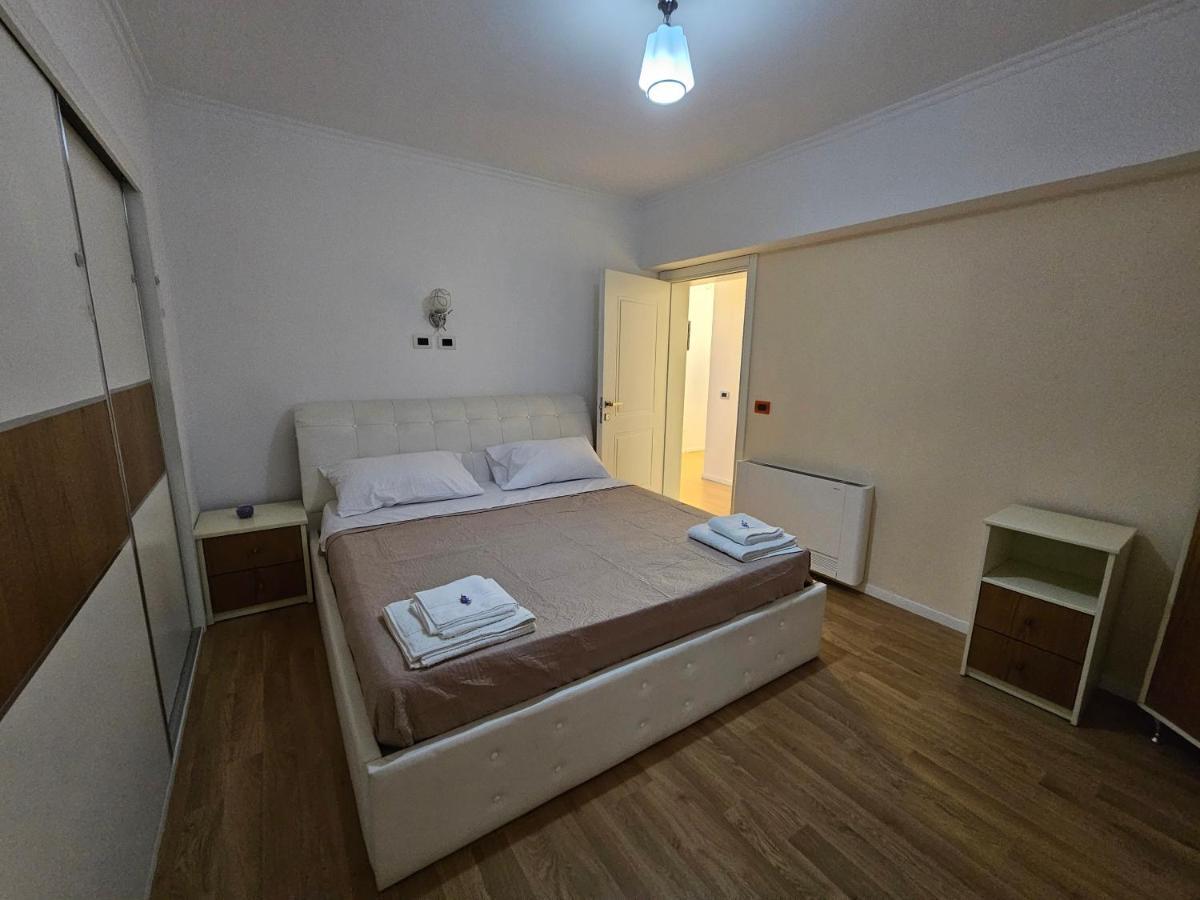 Tirana Central Exclusive Bagian luar foto